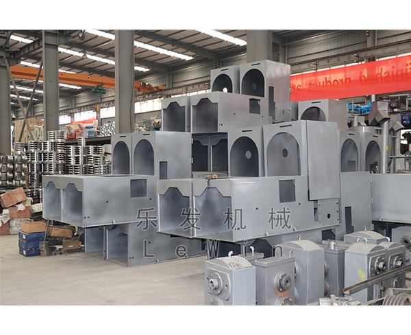 樂發機械 螺旋榨油機 加工區